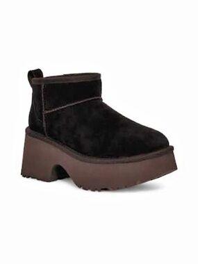UGG Classic Ultra Mini New Heights Platform Black Platform Ankle Boots